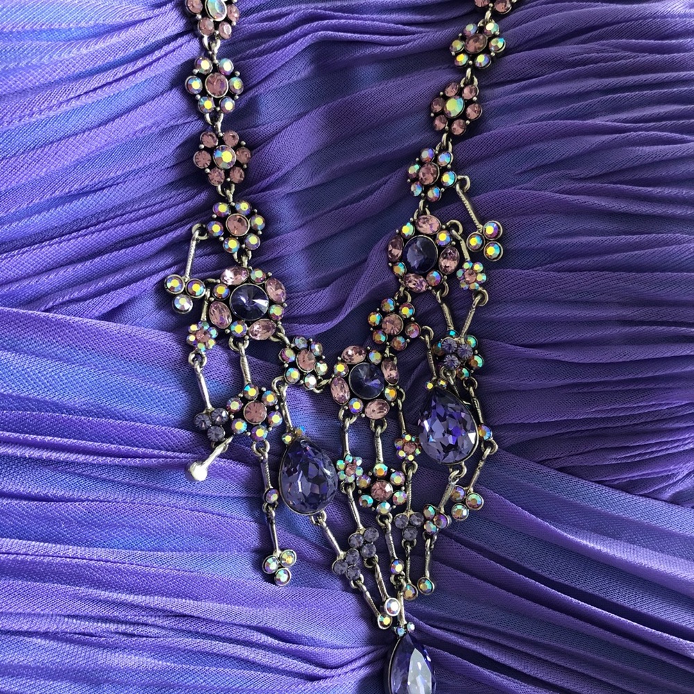 Jewelry - Picture 3 of 5